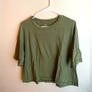 Aerie cropped tee/tshirt